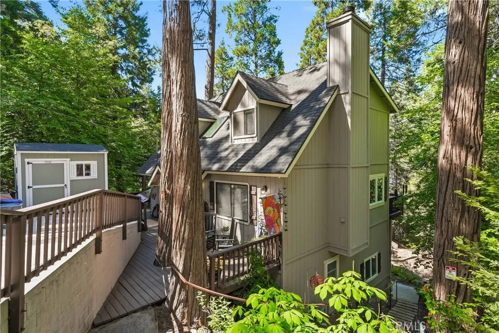 26216 Lake Forest, Twin Peaks, CA 92391 - Photo 3 of 48, Twin Peaks, CA
