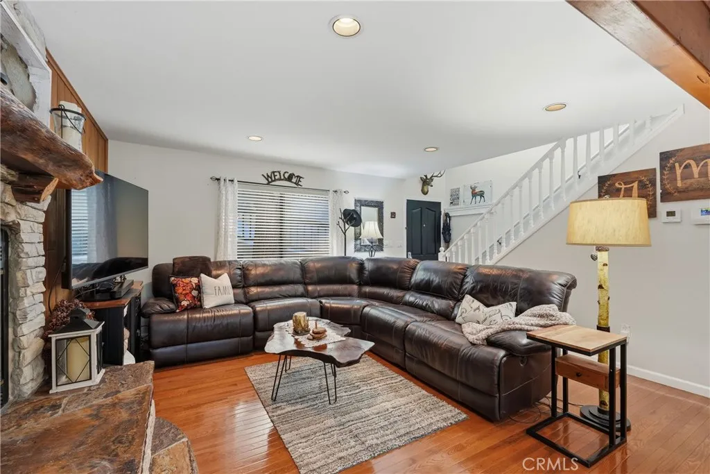 26216 Lake Forest, Twin Peaks, CA 92391 - Photo 5 of 48, Twin Peaks, CA