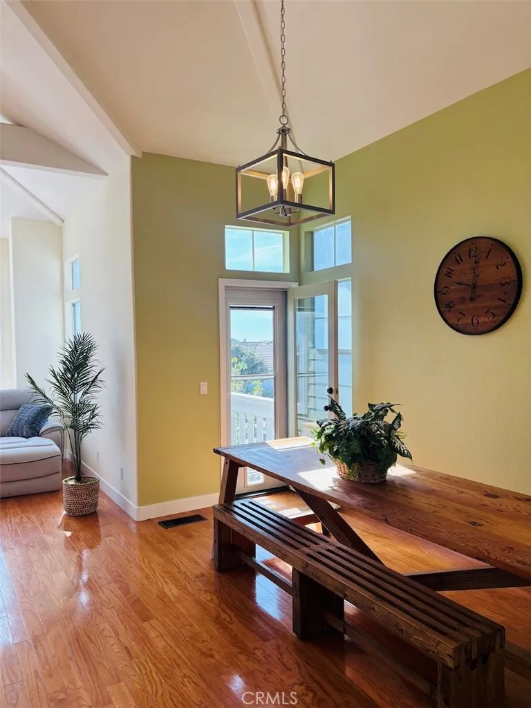 https://cdn.realtyfeed.com/cdn/127/306749811/971a5a0939dc387665625bcb6ef0b1df.webp