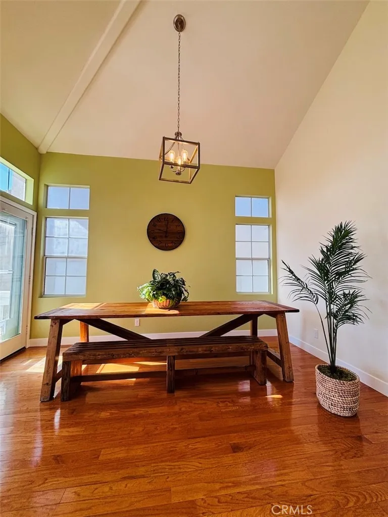 https://cdn.realtyfeed.com/cdn/127/306749811/e8fbb2219e840085768213fe56eae30a.webp
