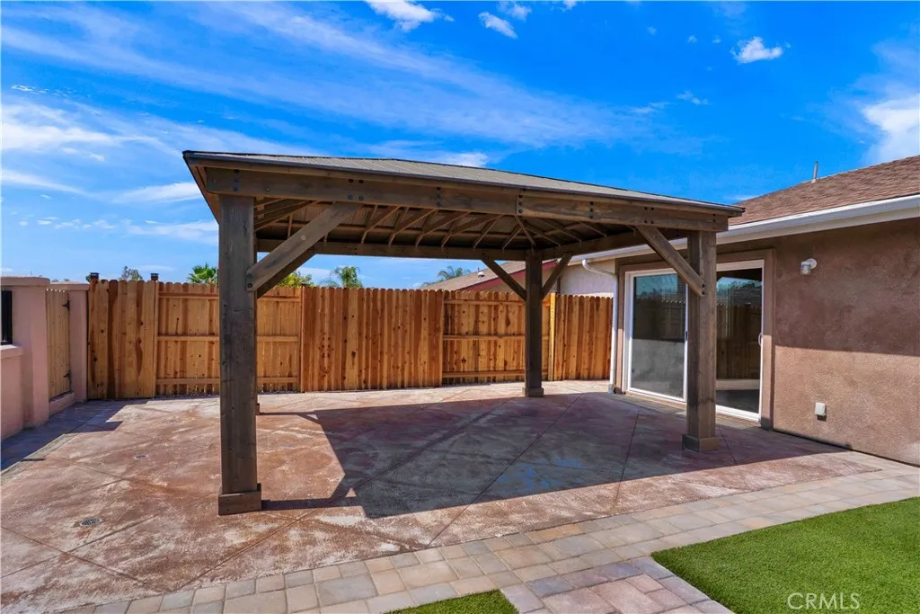 https://cdn.realtyfeed.com/cdn/127/306749813/46091e8755ea1da8c904e3563df448d0.webp
