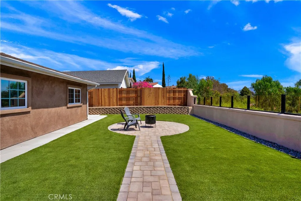 https://cdn.realtyfeed.com/cdn/127/306749813/8087e46c12422c8393caab315ad23b22.webp