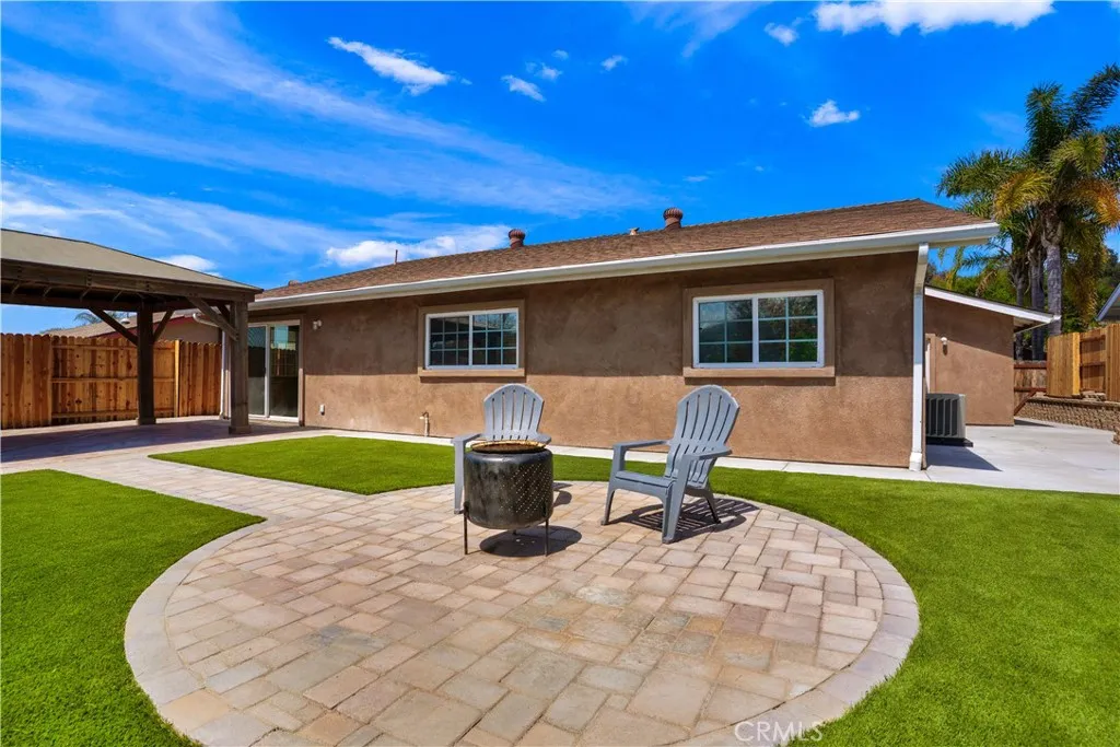 https://cdn.realtyfeed.com/cdn/127/306749813/897b06c8d77191bb32d0bc5ef31370c7.webp