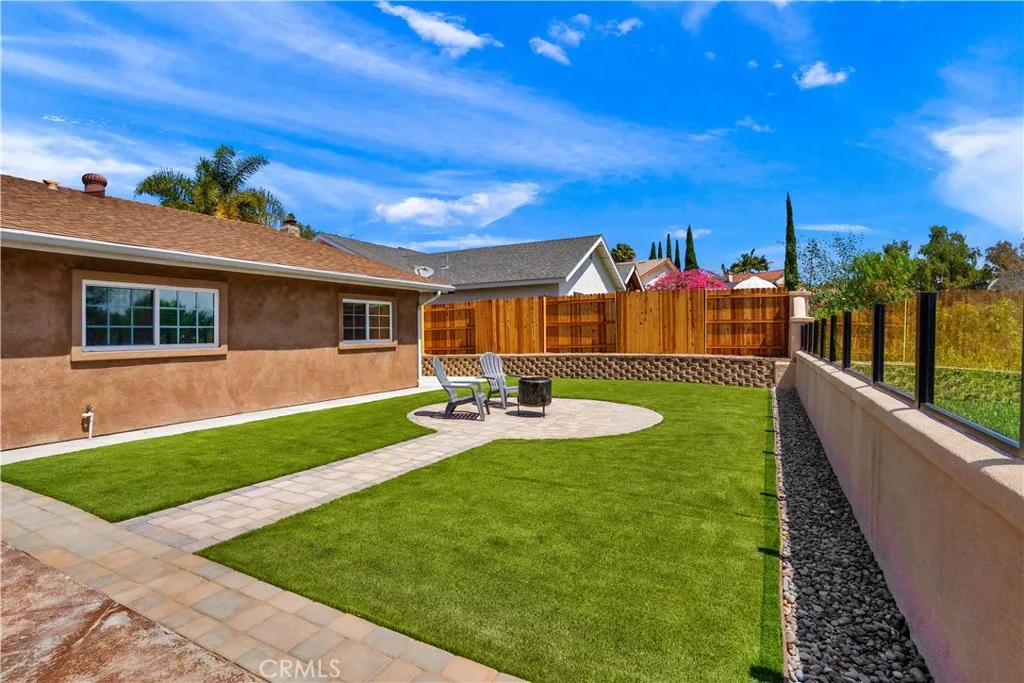 https://cdn.realtyfeed.com/cdn/127/306749813/c93af2da7224b226a7115d8fc00e011d.webp