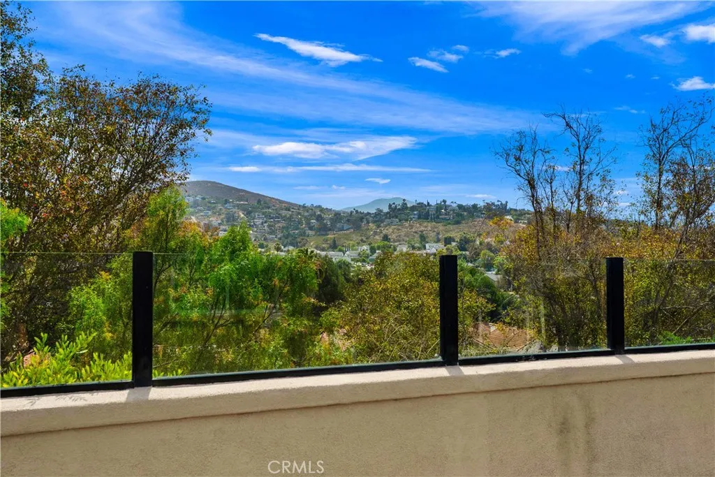 https://cdn.realtyfeed.com/cdn/127/306749813/cdae449cc4039c2d4299c21c8915cd19.webp