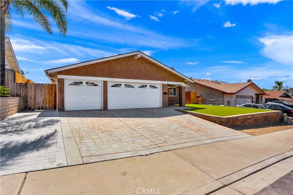 https://cdn.realtyfeed.com/cdn/127/306749813/fc4449544d512b112865f4c7bdb0ed34.webp