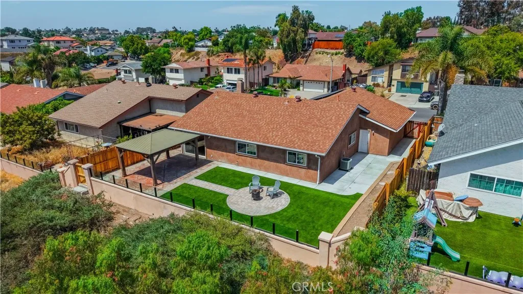 https://cdn.realtyfeed.com/cdn/127/306749813/ff5e5992724da171d835fa92618c72d9.webp