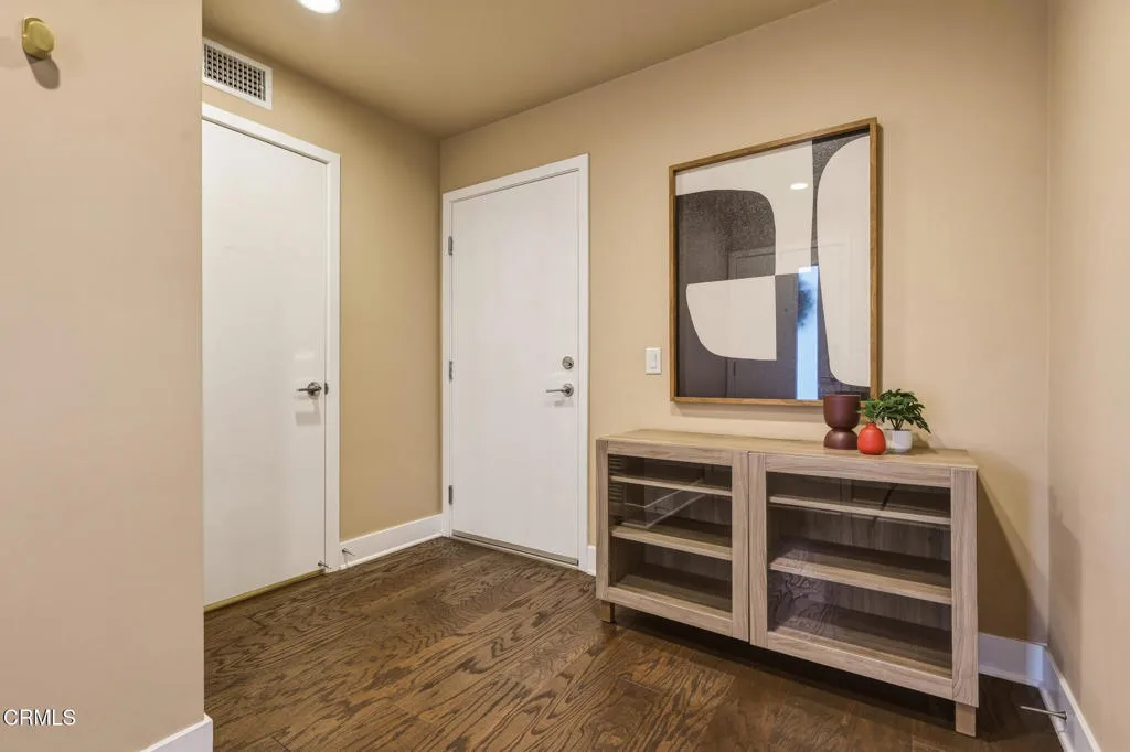 2203 Selig Drive, Los Angeles, CA 90026 - Photo 4 of 44, Los Angeles, CA