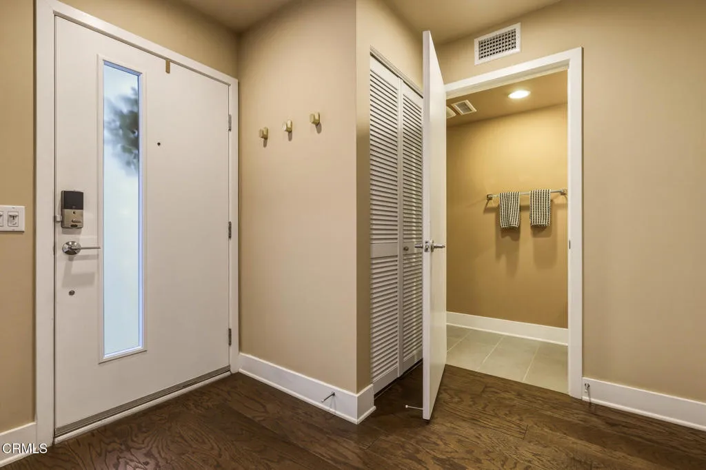 2203 Selig Drive, Los Angeles, CA 90026 - Photo 5 of 44, Los Angeles, CA