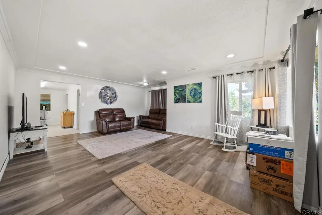 https://cdn.realtyfeed.com/cdn/127/306749880/115b80e6bd8c85ae647baf13cdafdca3.webp