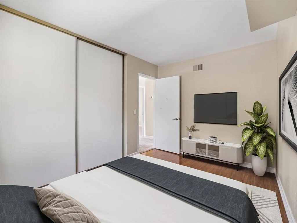 https://cdn.realtyfeed.com/cdn/127/306749969/0265f39917e74ce96cabc03f57b3ae79.webp