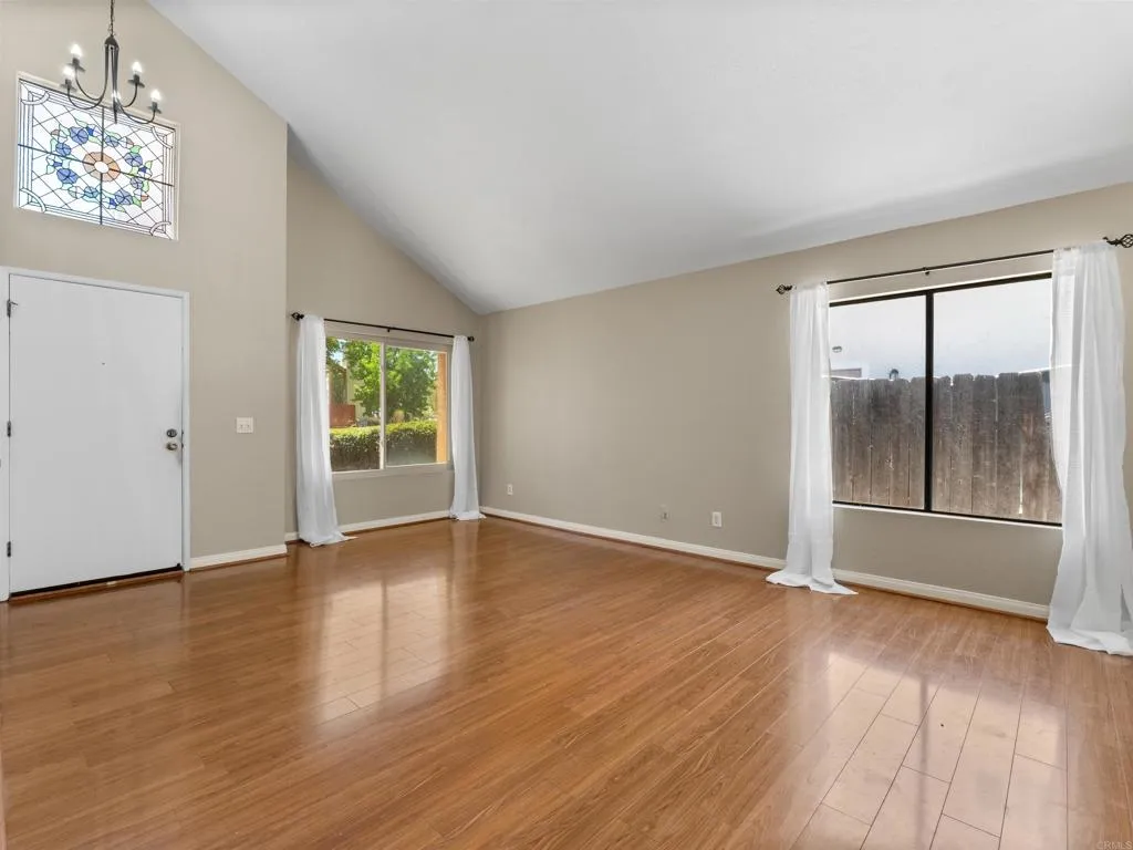 https://cdn.realtyfeed.com/cdn/127/306749969/5384117386fefe750e975c6551efdd6b.webp