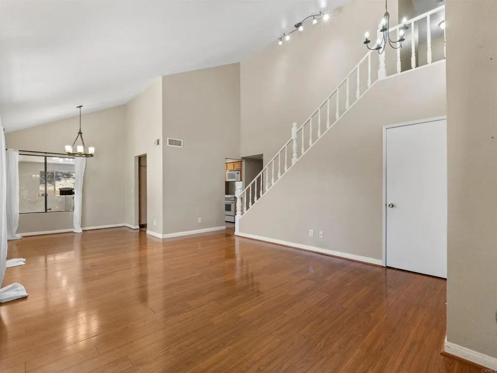 https://cdn.realtyfeed.com/cdn/127/306749969/77c84b70237098f5bb78c637dc35cdaa.webp