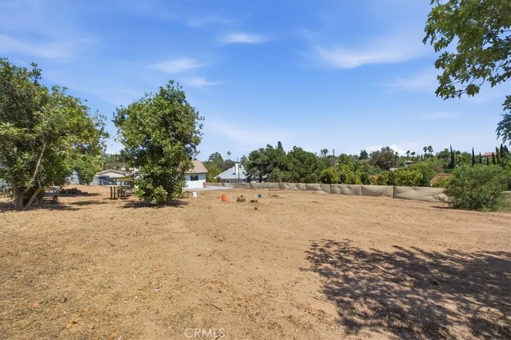 https://cdn.realtyfeed.com/cdn/127/306749974/1e0dc2c2d44f66026eee723becb2c7cf.webp