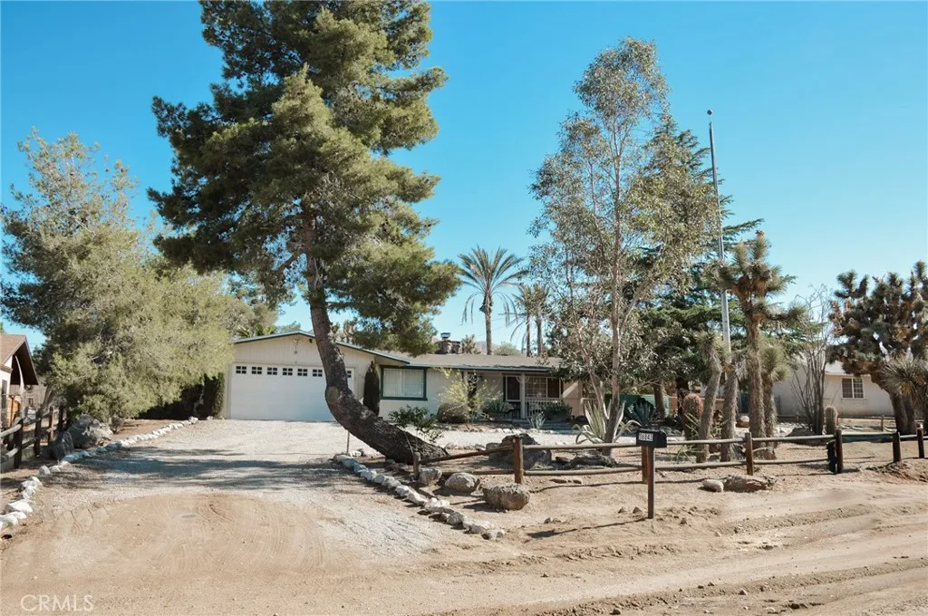 56843 Carlyle, Yucca Valley, CA 92284 - Main photo, Yucca Valley, CA