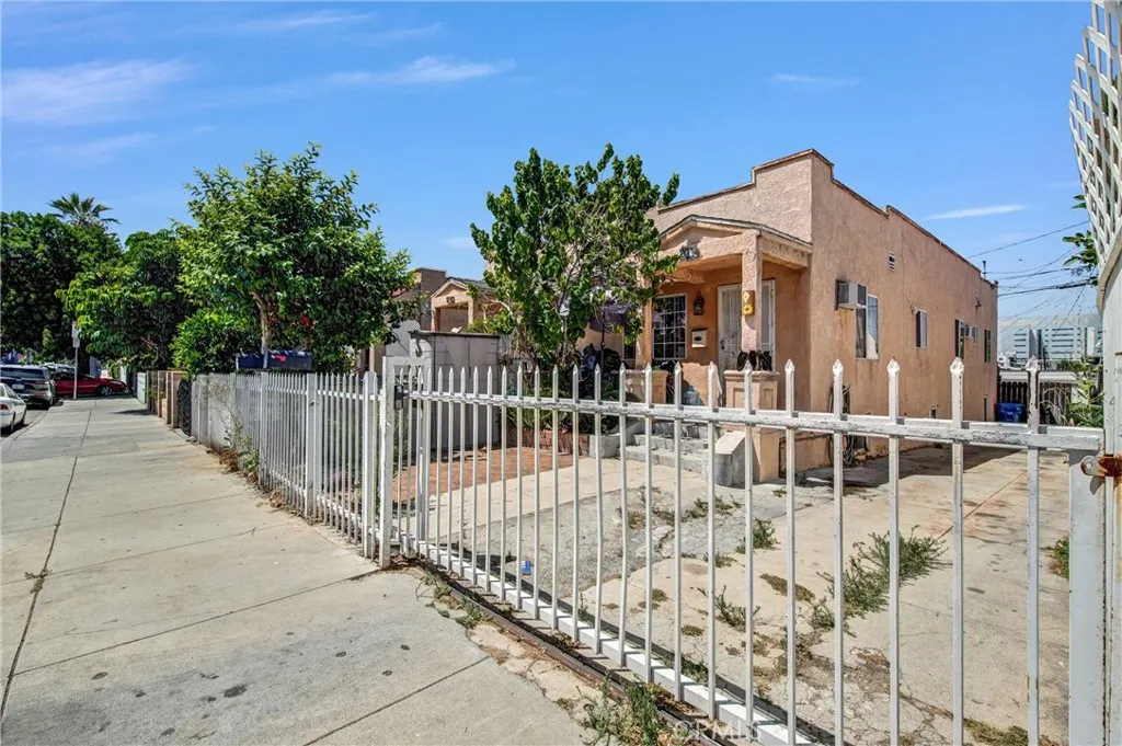 2043 City View, Los Angeles, CA 90033 - Photo 4 of 24, Los Angeles, CA