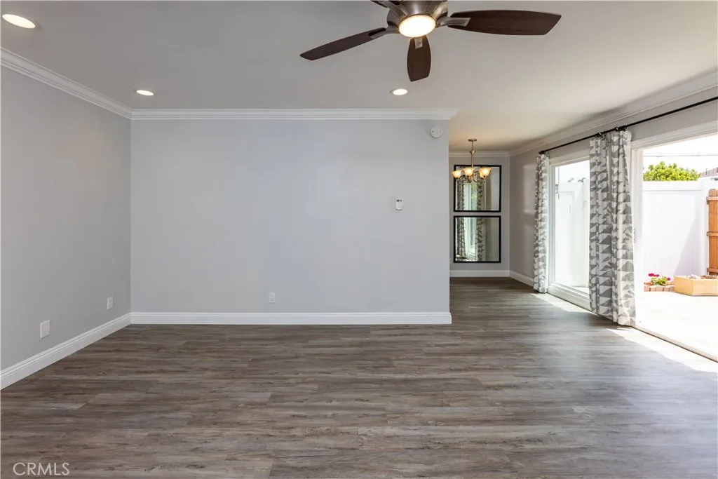 1741 Tustin Avenue Unit 27, Costa Mesa, CA 92627 - Photo 3 of 14, Costa Mesa, CA