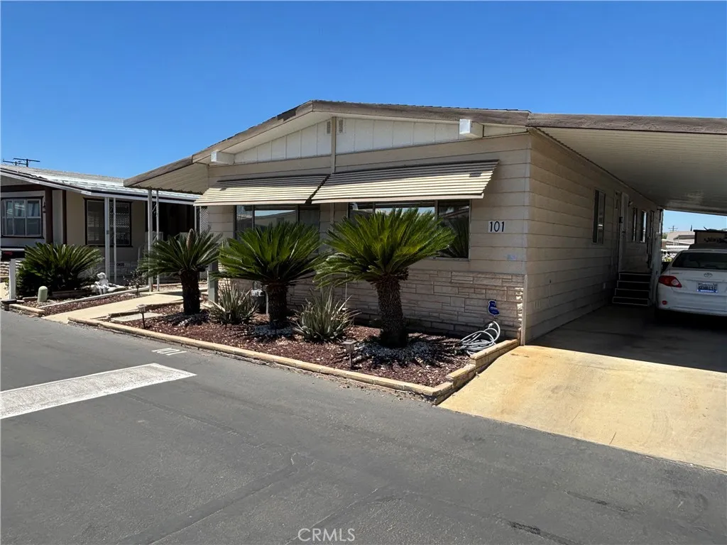 655 E Main Unit 101, San Jacinto, CA 92583 - Photo 2 of 32, San Jacinto, CA