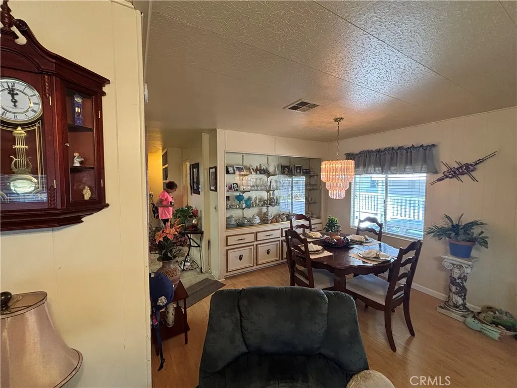 655 E Main Unit 101, San Jacinto, CA 92583 - Photo 5 of 32, San Jacinto, CA