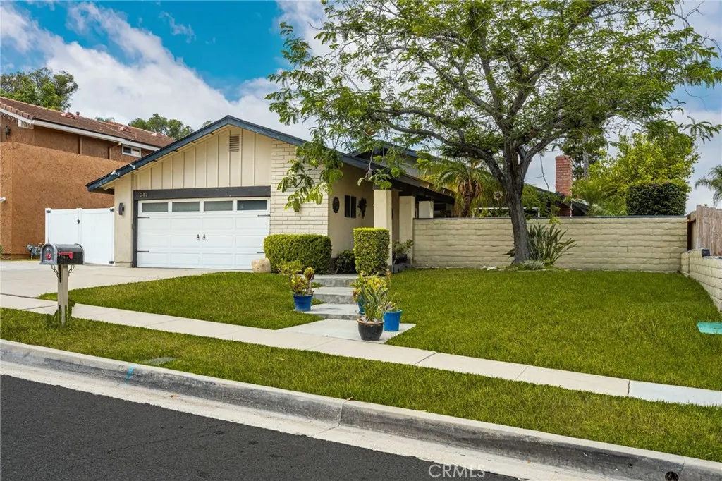 249 S Leandro Street, Anaheim Hills, CA 92807 - Photo 2 of 50, Anaheim Hills, CA