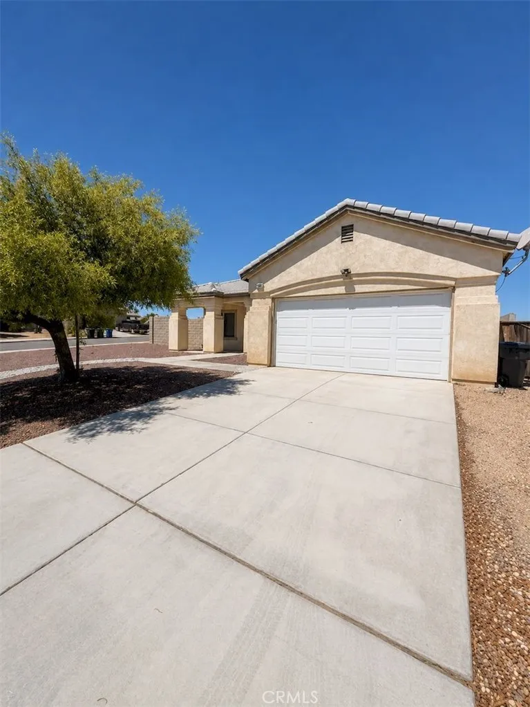 12564 Dion Place, Victorville, CA 92395 - Photo 3 of 15, Victorville, CA
