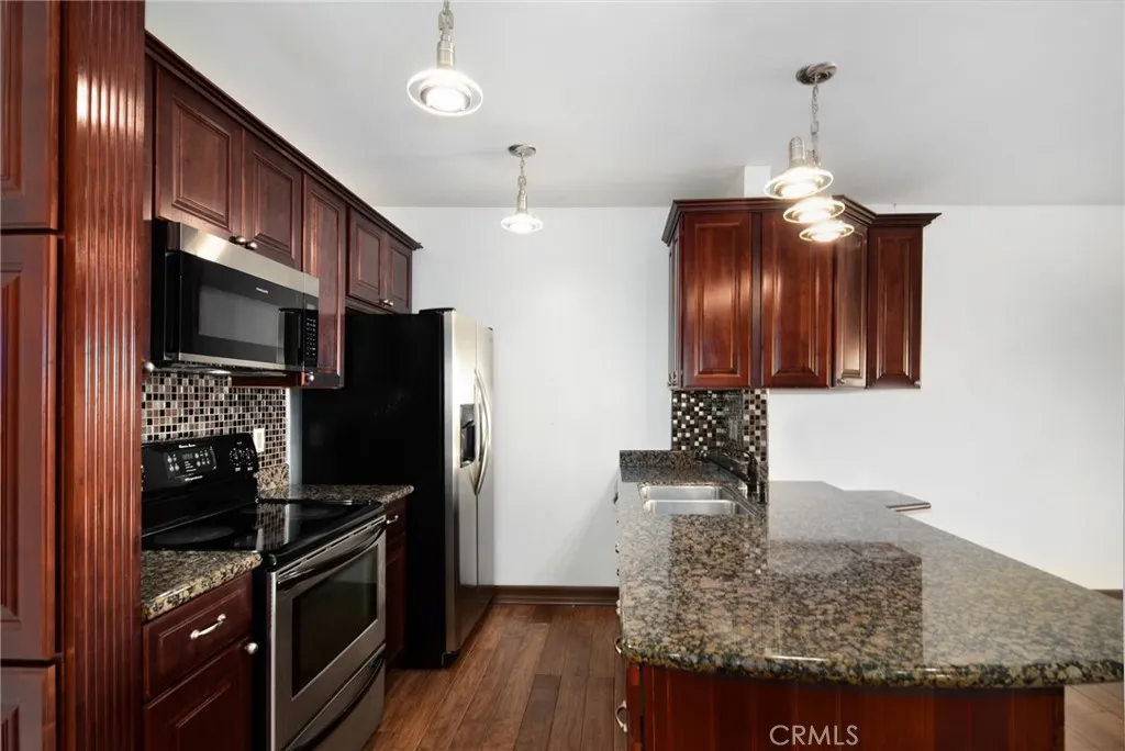 355 S Madison Avenue Unit 310, Pasadena, CA 91101 - Photo 2 of 18, Pasadena, CA