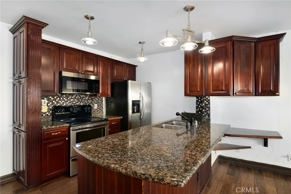 355 S Madison Avenue Unit 310, Pasadena, CA 91101 - Photo 3 of 18, Pasadena, CA