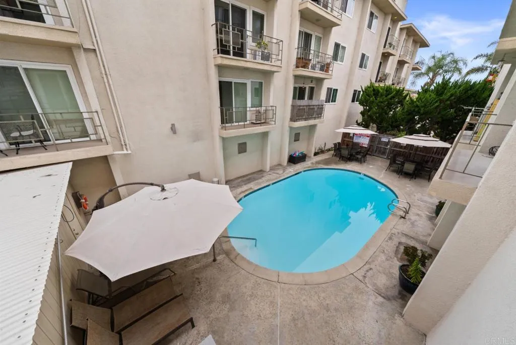 https://cdn.realtyfeed.com/cdn/127/306750067/8d3baf296c909eb6e12a529438a8a5b4.webp