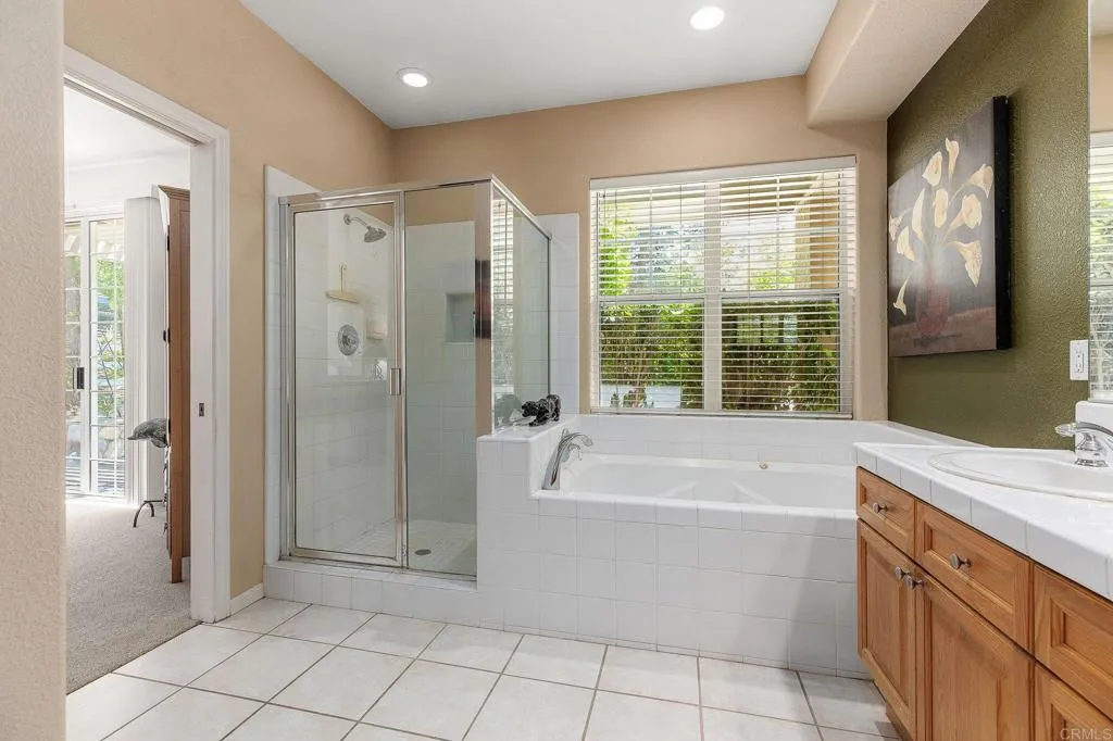 https://cdn.realtyfeed.com/cdn/127/306750068/5325a5567a29ba808aed3d415bf378d4.webp