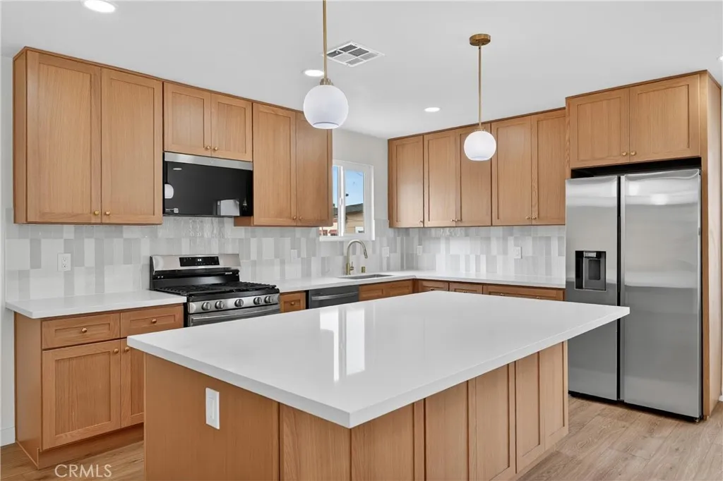 2708 Yearling Street, Lakewood, CA 90712 - Main photo, Lakewood, CA