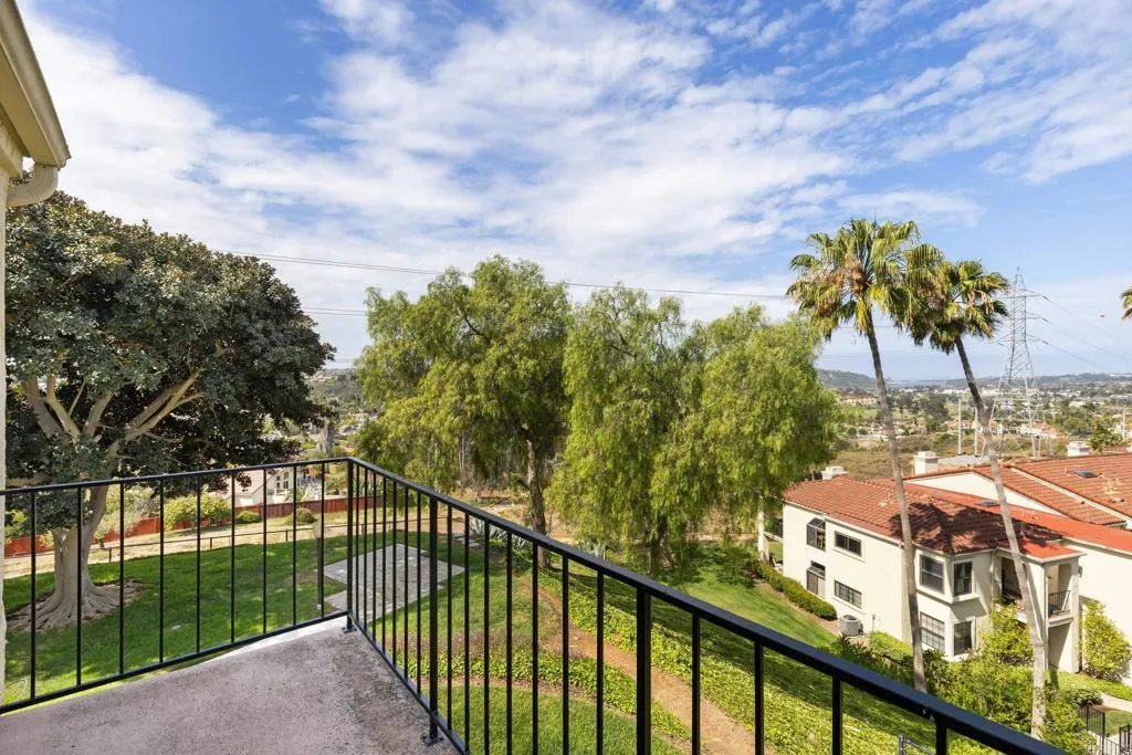 https://cdn.realtyfeed.com/cdn/127/306750074/5fa506d61a51f22173782903f6fcd6ae.webp