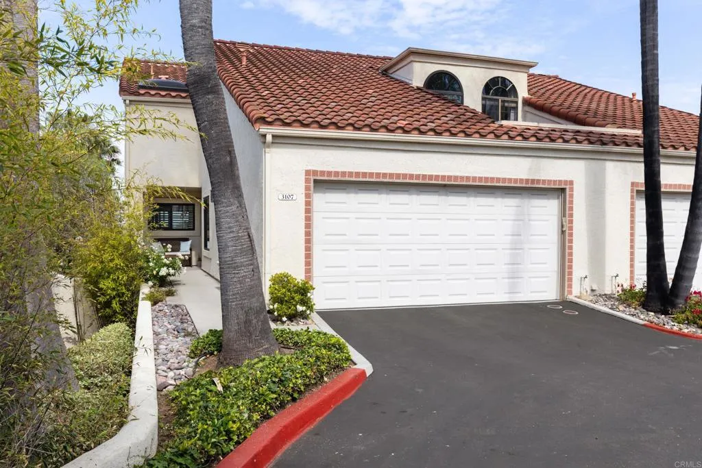 https://cdn.realtyfeed.com/cdn/127/306750074/ff1c61b32a67e59a8daa1382fac84d00.webp