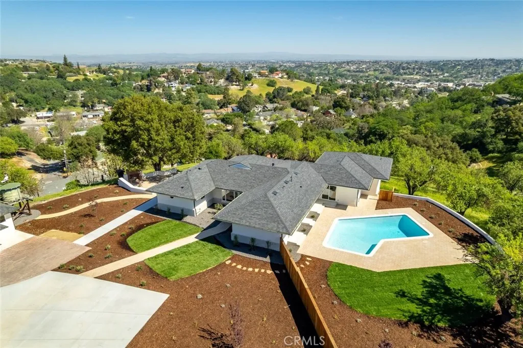 1026 Merry Hill Road, Paso Robles, CA 93446 - Photo 3 of 50, Paso Robles, CA