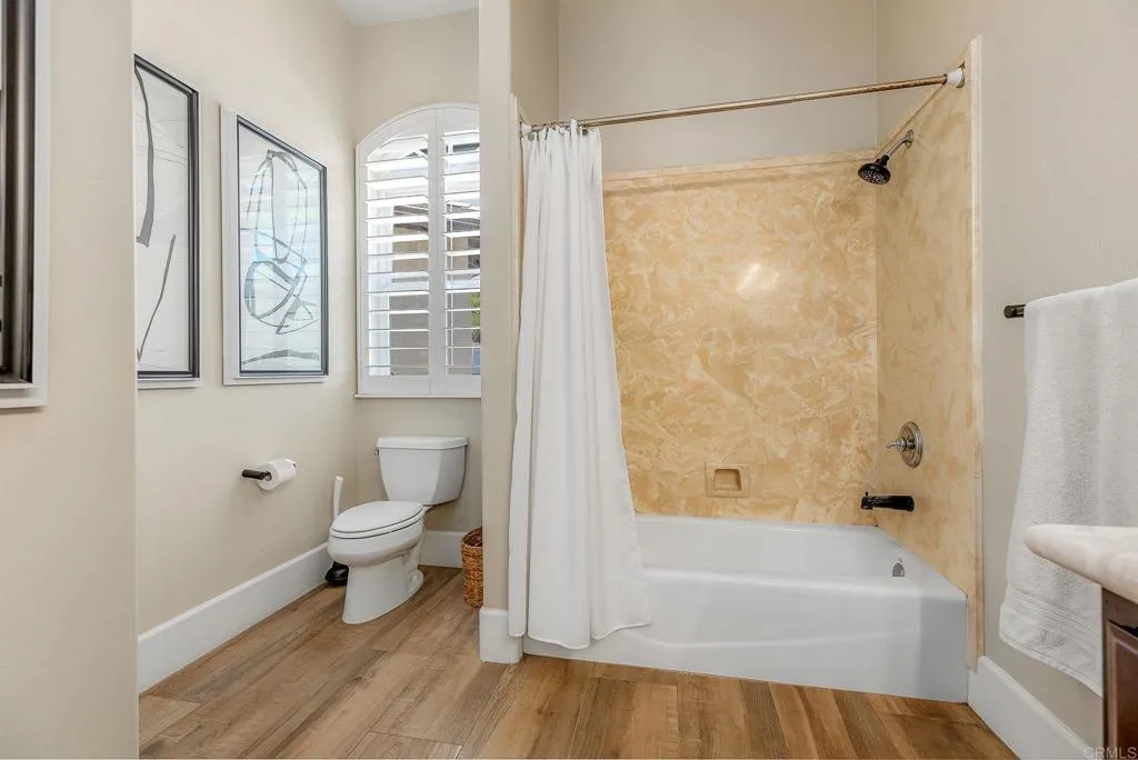 https://cdn.realtyfeed.com/cdn/127/306750085/103b43110b4195632f8831dea4a0e067.webp