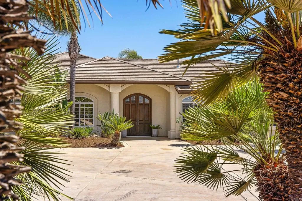 https://cdn.realtyfeed.com/cdn/127/306750085/e6a51184974931cb3b976770184ccc75.webp