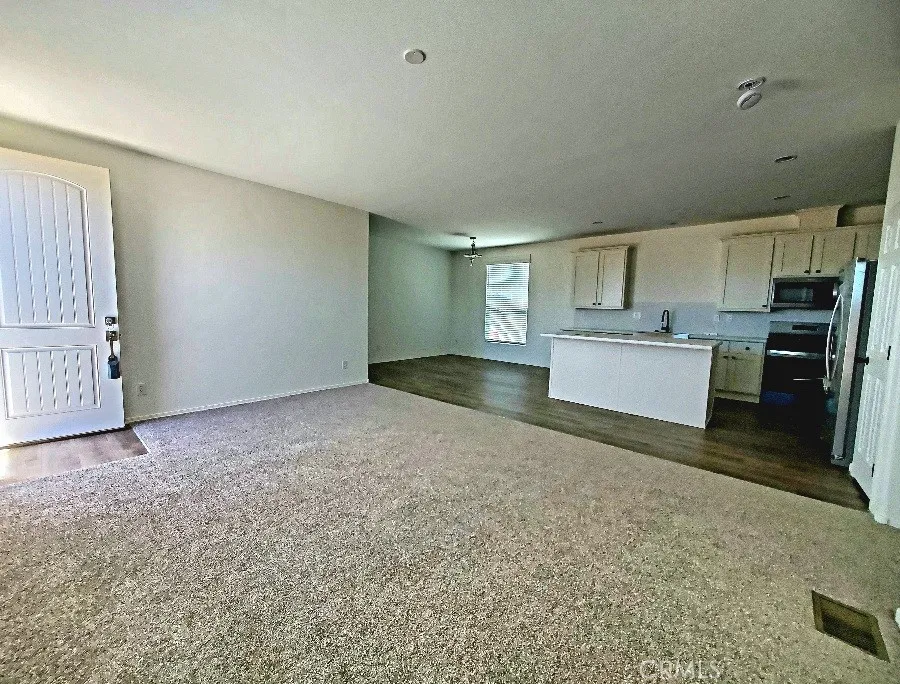 21621 Sanida Unit 146, Apple Valley, CA 92308 - Photo 3 of 29, Apple Valley, CA