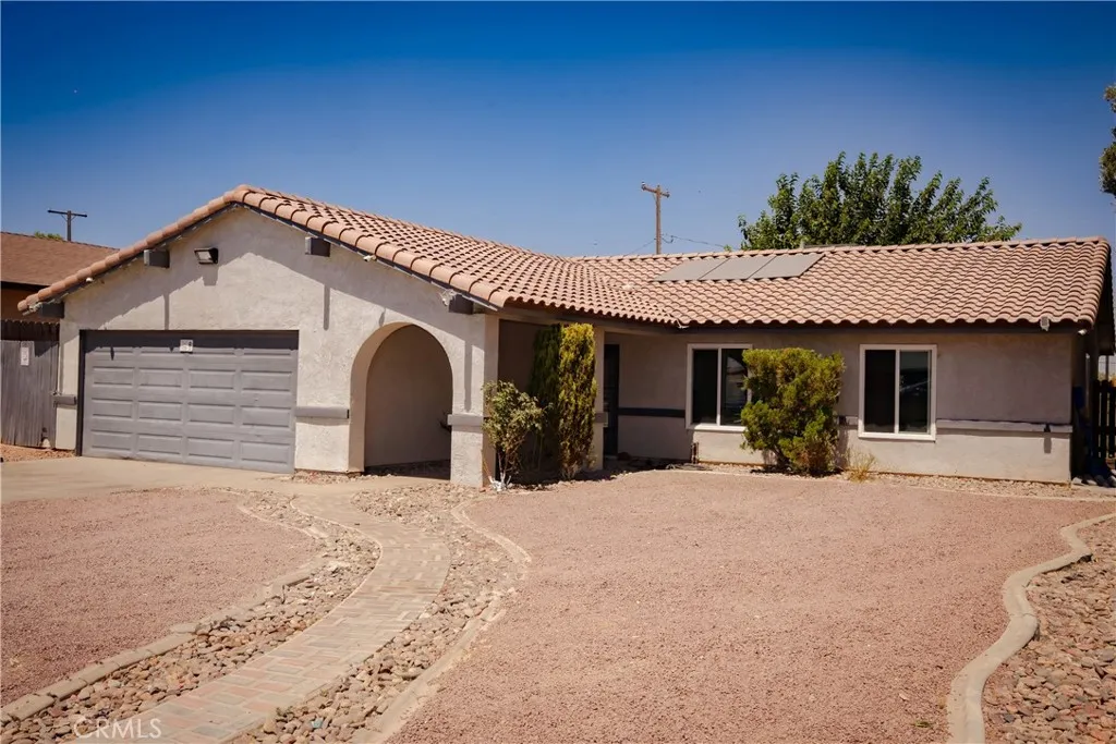 16348 Northwood, Victorville, CA 92394 - Main photo, Victorville, CA