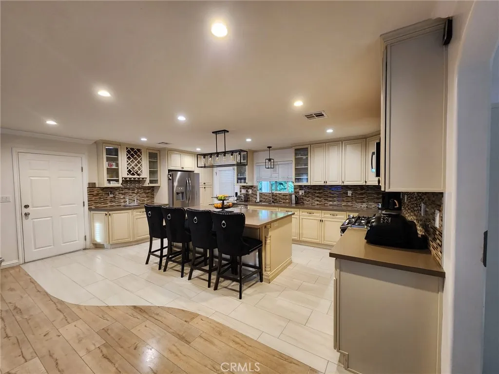 6601 Alcove, North Hollywood, CA 91606 - Photo 4 of 31, North Hollywood, CA