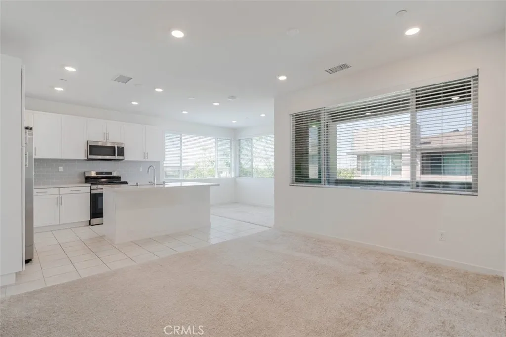 3570 E Peckham Paseo Unit 5, Ontario, CA 91761 - Photo 2 of 34, Ontario, CA