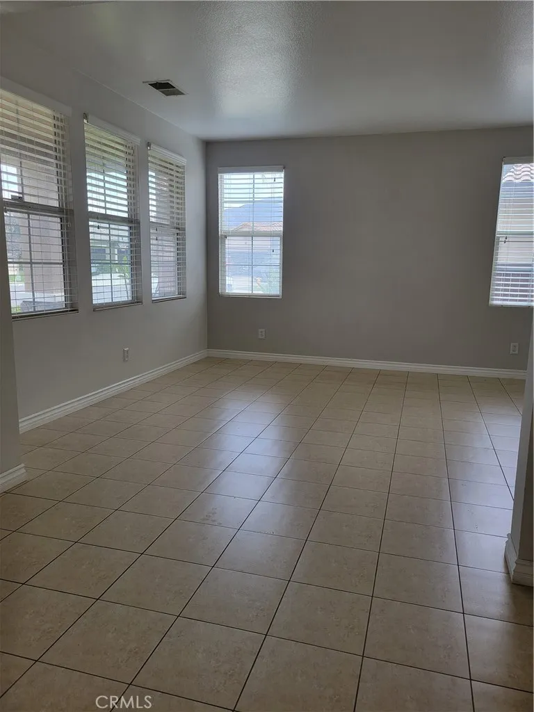 23673 Lima Corte, Corona, CA 92883 - Photo 5 of 21, Corona, CA