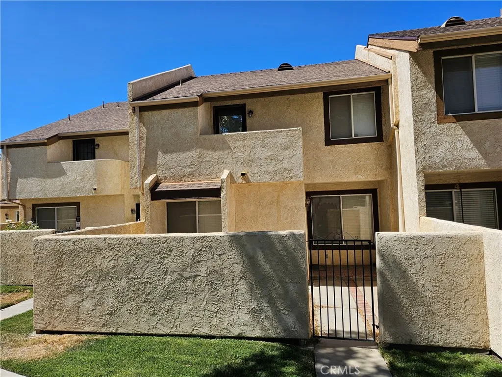 1840 E Avenue J2, Lancaster, CA 93535 - Main photo, Lancaster, CA