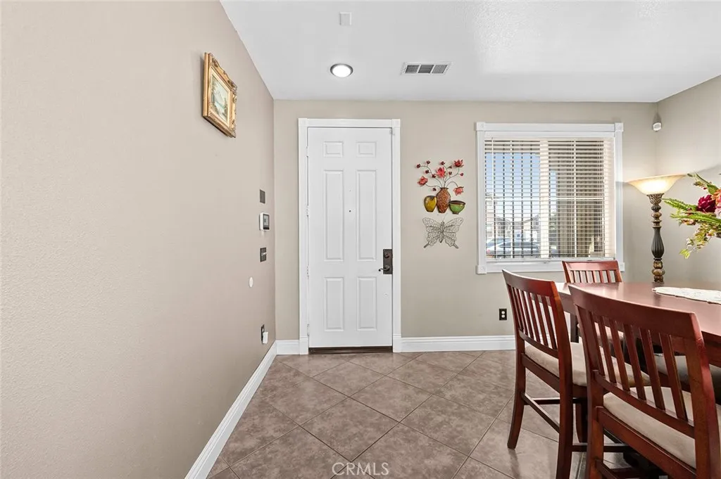 12260 Eugene, Victorville, CA 92392 - Photo 5 of 49, Victorville, CA
