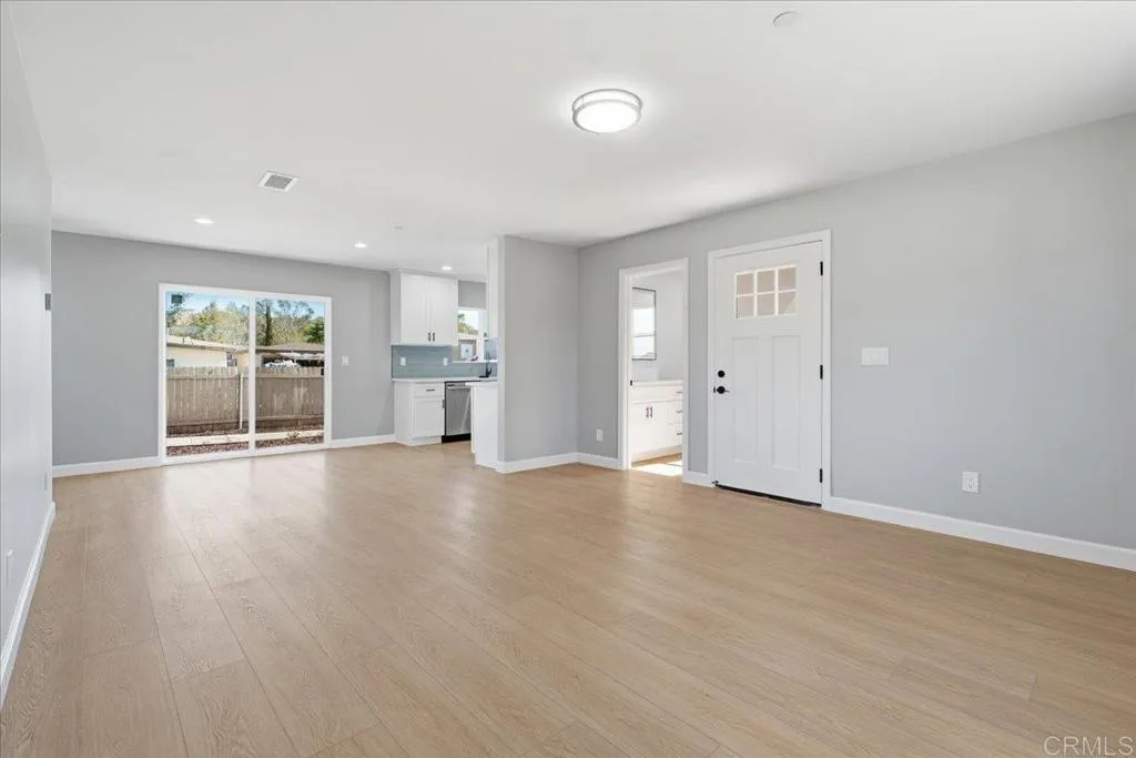 1835 Rios Avenue Unit 1-3, Chula Vista, CA 91911 - Photo 4 of 40, Chula Vista, CA