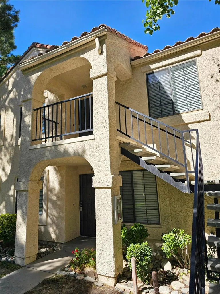 2554 Olive Drive Unit 9, Palmdale, CA 93550 - Photo 3 of 24, Palmdale, CA