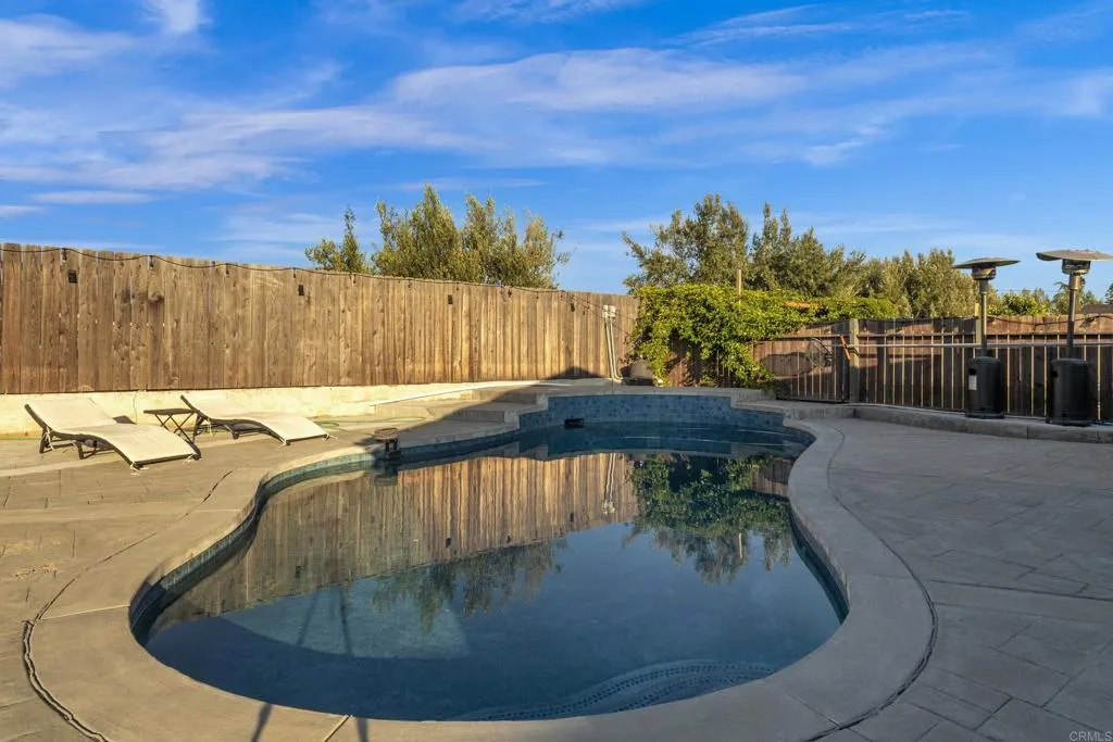 https://cdn.realtyfeed.com/cdn/127/306750234/9863fafffe4a63637f1f0a997ad89e0d.webp