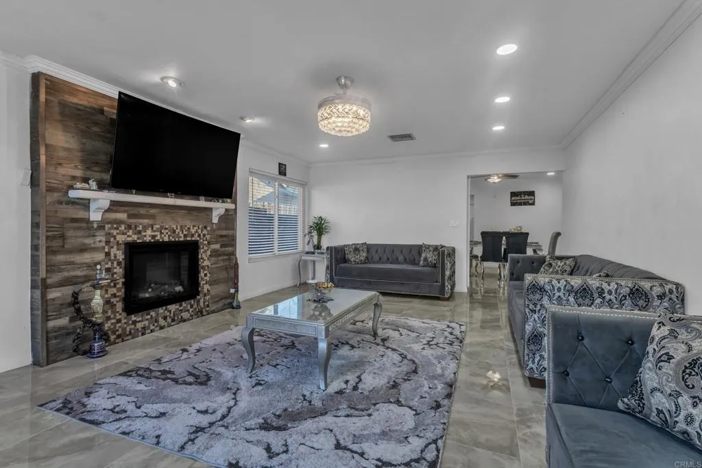 https://cdn.realtyfeed.com/cdn/127/306750234/c633a6b788dd7c921ead6123300f5153.webp