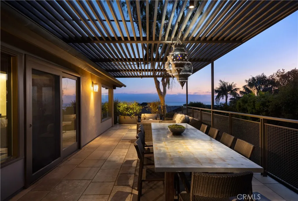 575 Center Street, Laguna Beach, CA 92651 - Main photo, Laguna Beach, CA