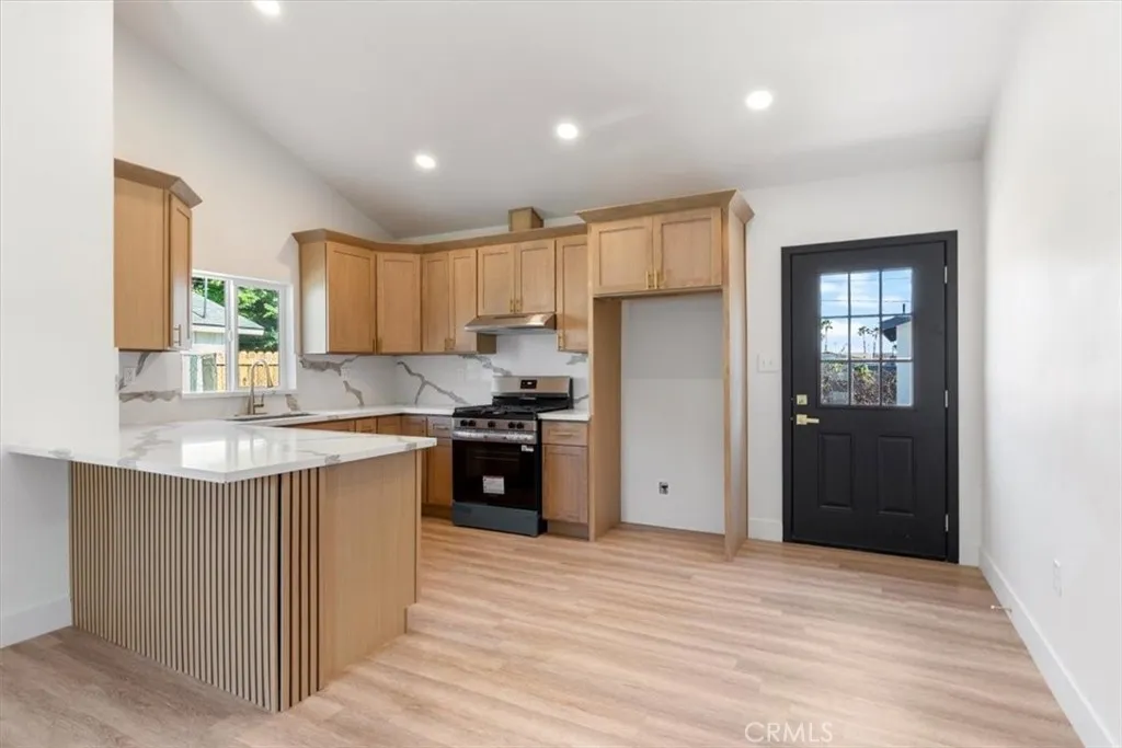 24549 Court, San Bernardino, CA 92410 - Photo 4 of 19, San Bernardino, CA