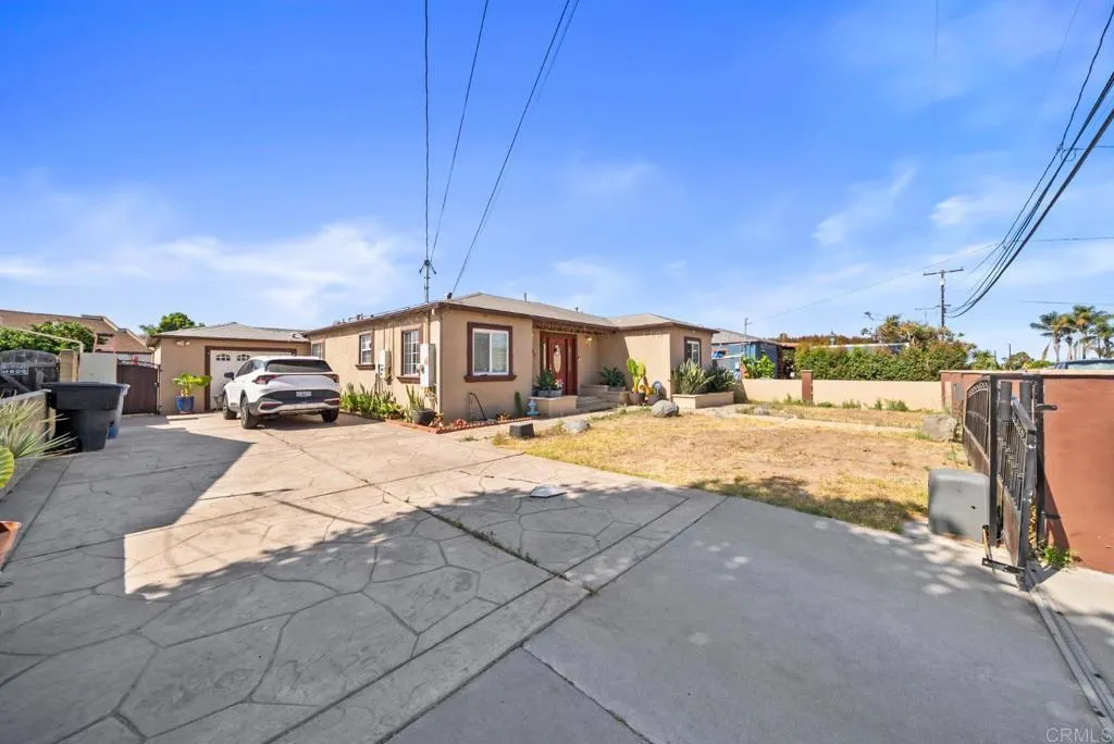 https://cdn.realtyfeed.com/cdn/127/306750257/6eedbe38cfe0ff83aa37f7dfee9c9ef9.webp