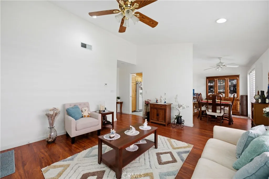 28296 Bockdale Avenue, Canyon Country, CA 91387 - Photo 5 of 36, Canyon Country, CA
